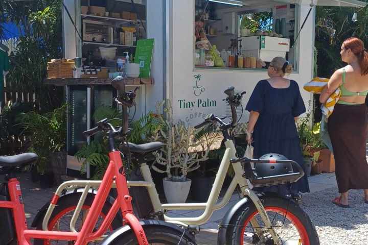 a motorcycle parked in front of a building